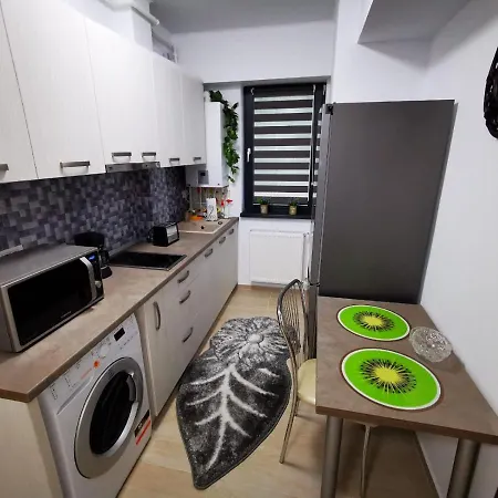 Apartment Paradise *